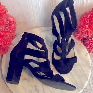 CHARLOTTE RUSSE SZ 9 black faux suede womans high wedge heels back zip 3…